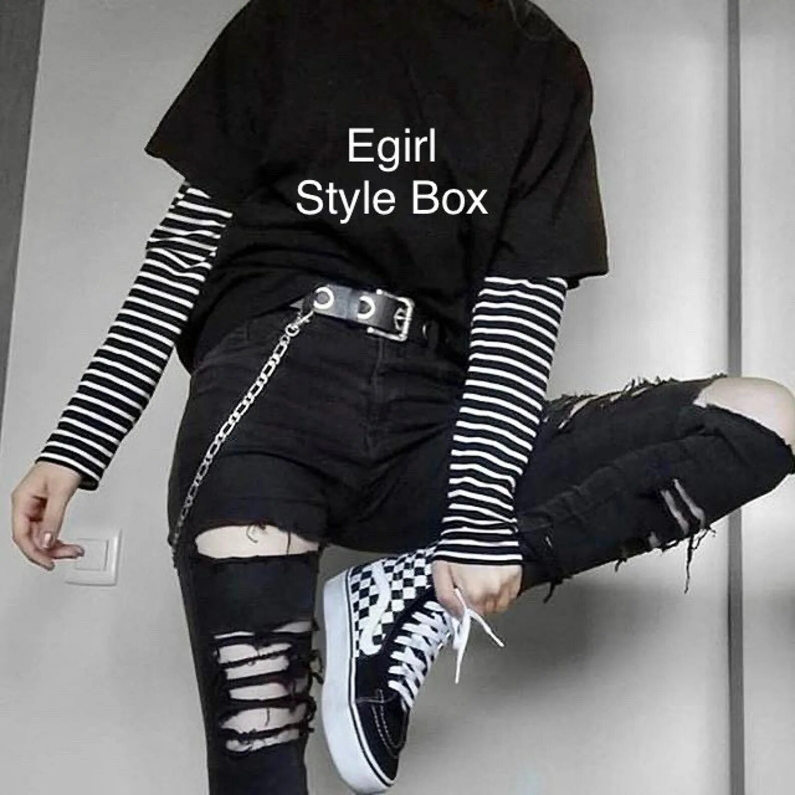 Эмо софт. Goth outfit Грандж 2020 корейская одежда. Корейская одежда Грандж стиль гранж. Goth outfit Грандж 2019 корейский. Goth outfit Грандж 2020 корейский штаны.