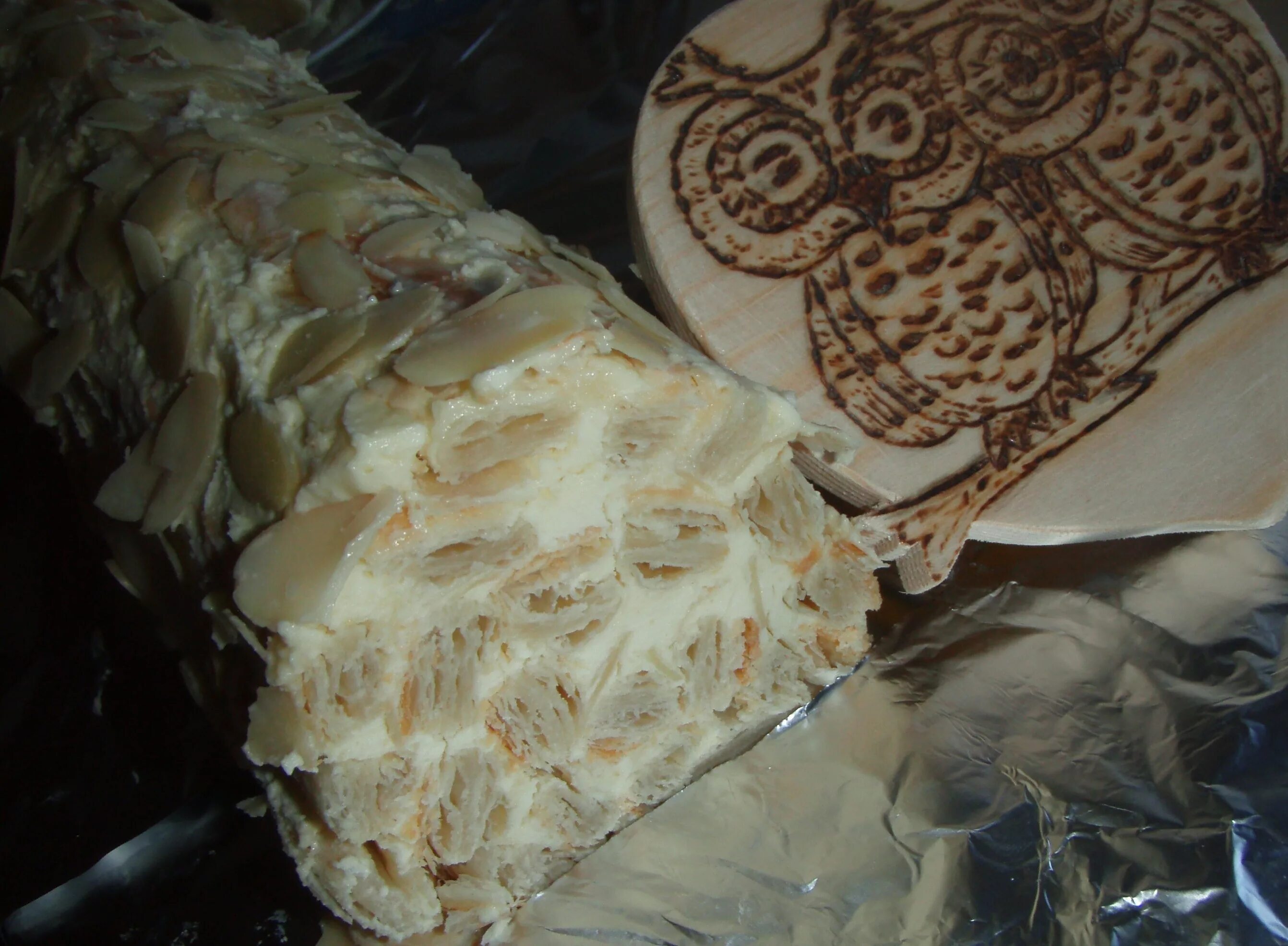 Торт Сибирская поленница. Торт поленница с заварным кремом. Заварной крем для полена. Торт полено из слоеного теста.