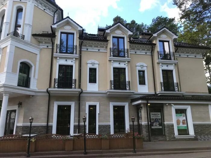 Светлогорск ул ленина 52 панорама. Ленина 8 светлогорск. Ленина 8 светлогорск. Улочки светлогорска. Папаша беппе светлогорск.