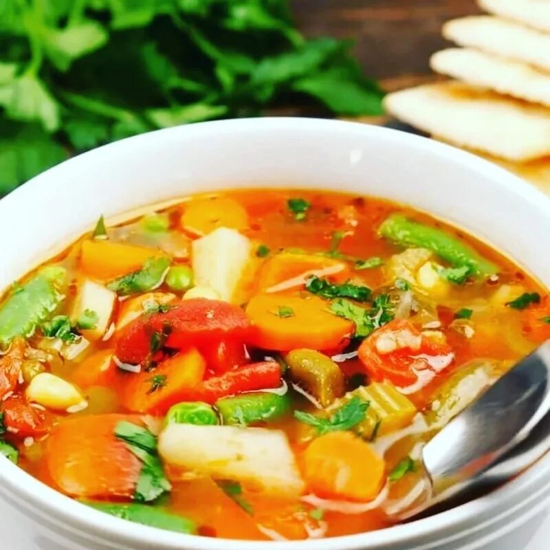 Как вкусно приготовить овощной суп. Овощной суп минестроне. для супа. овощи для супа. супы на овощном отваре.