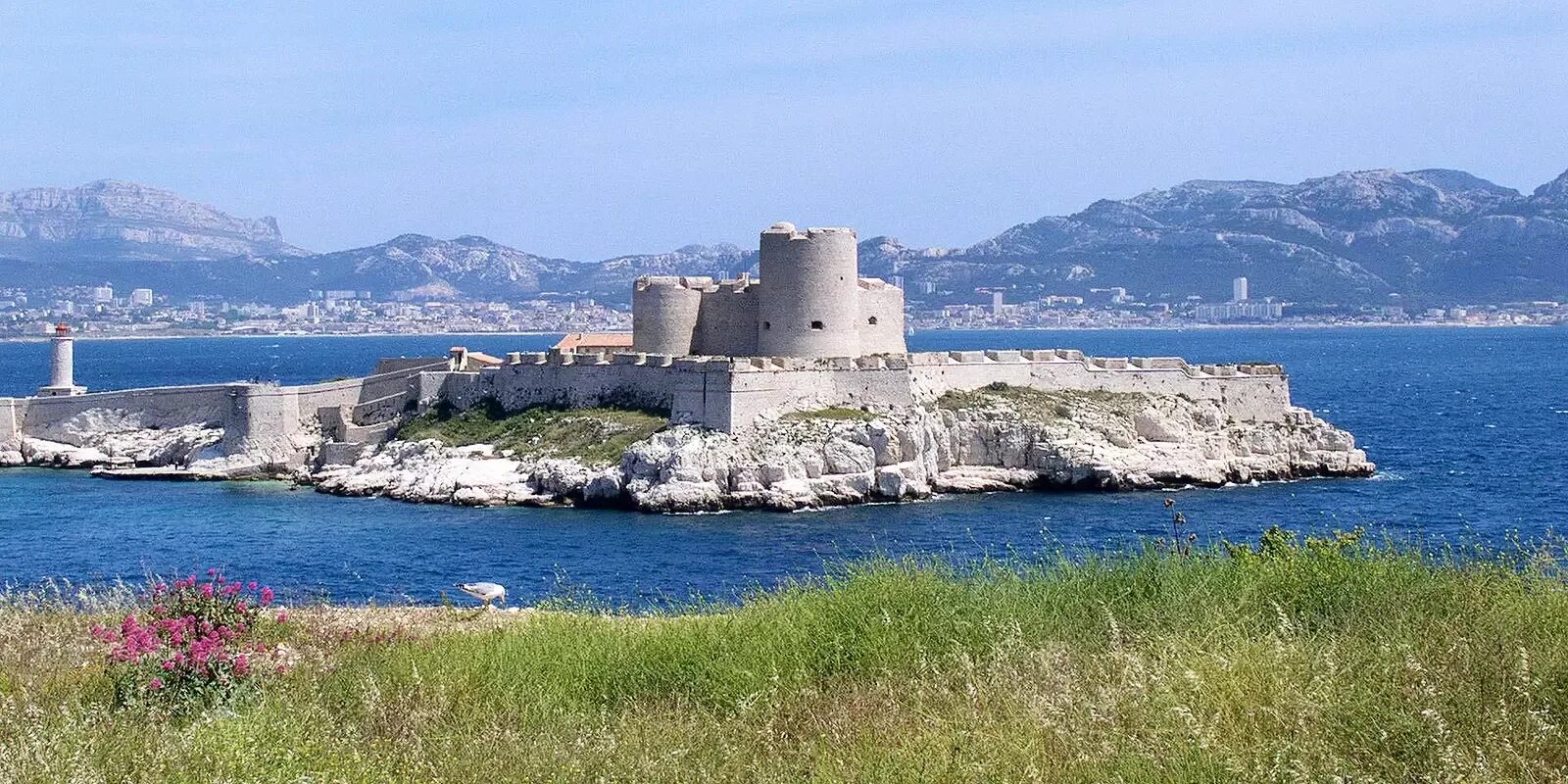 Где снимался замок иф. Остров ИФ Франция. Замок ИФ во Франции.