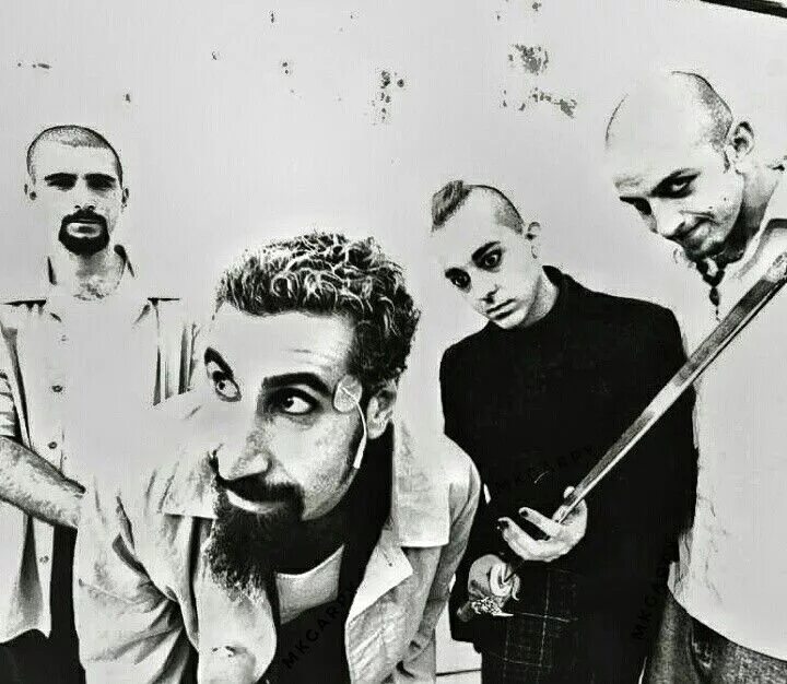 Down википедия. Группа System of a down. Серж соад. System of a down 2000. System of a down 1997.