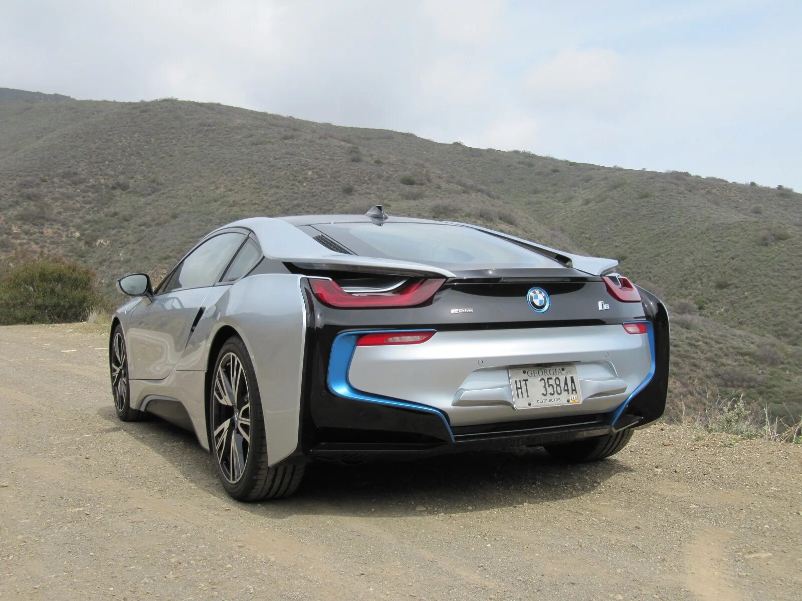Bmw i8 2014. I drive bmw. Бмв ай 8 купе. Bmw ай 8. Bmw i8 2000.