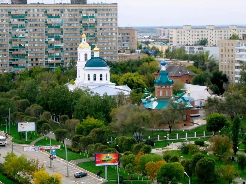 Церковь на Чкалова Оренбург. Улица Чкалова Оренбург. Площадь Чкалова Оренбург. Почему назван оренбург