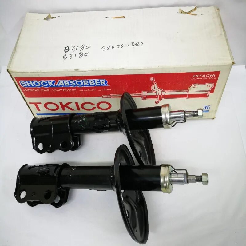 Передние стойки Toyota Camry 40. Tokico b3185. Стойки амортизаторы Камри 25. Tokico b3184.