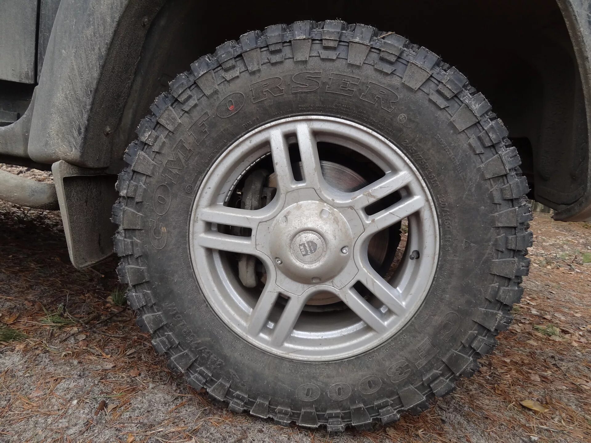 Колеса купить в улан. 245/75 R16 Патриот. УАЗ Патриот на резине 245/75/16. Шины 245 75 16 на УАЗ Патриот. УАЗ на шинах 245/75 r16.