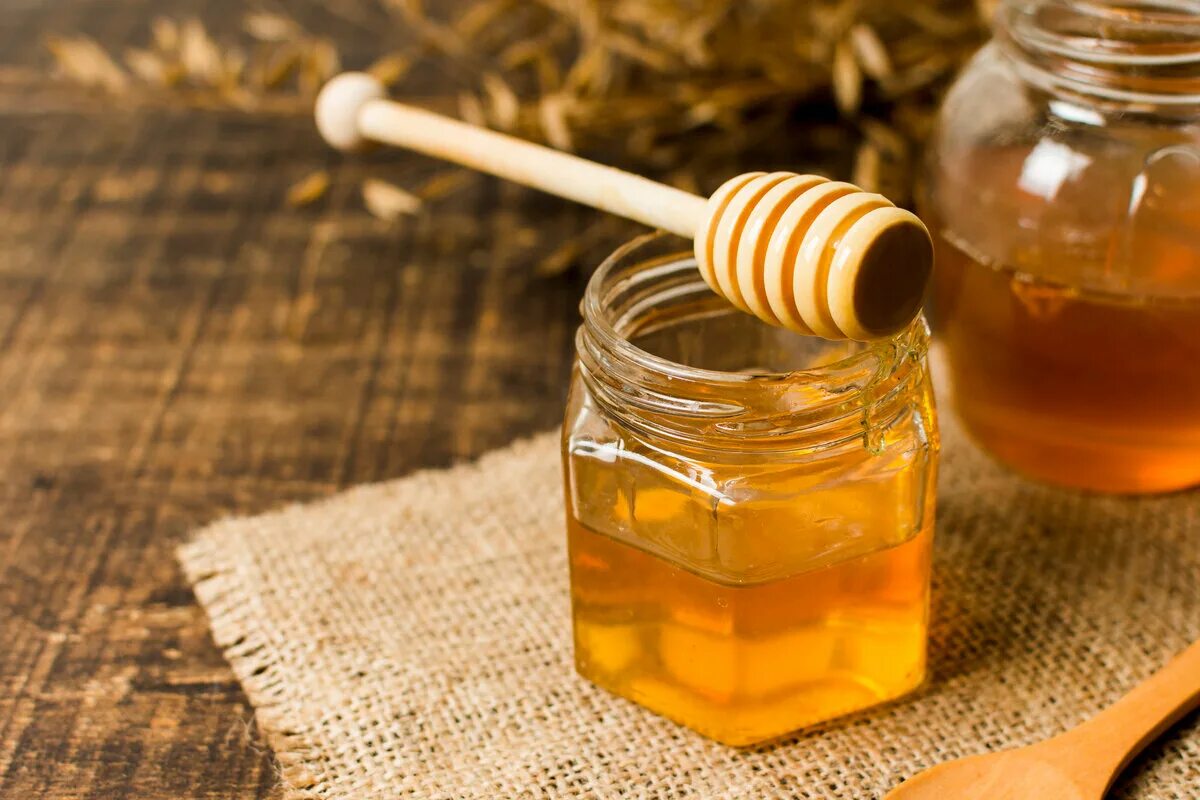 Мед картинки. Мёд. Искусственный мед. Ложка для меда. 1 Ложка меда.