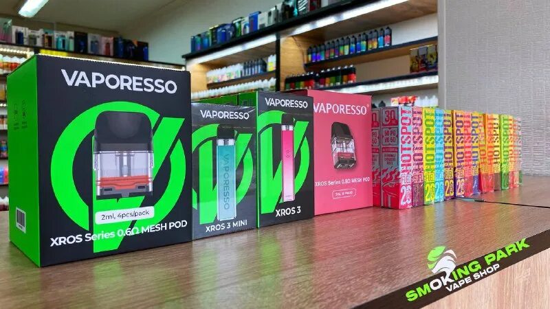 Вэйп шоп на сибирской пермь. Одноразка что это? вейп шоп. Smoking park. Девушка курит. Smoking guys.