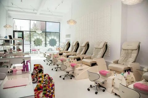 Studio beauty nails
