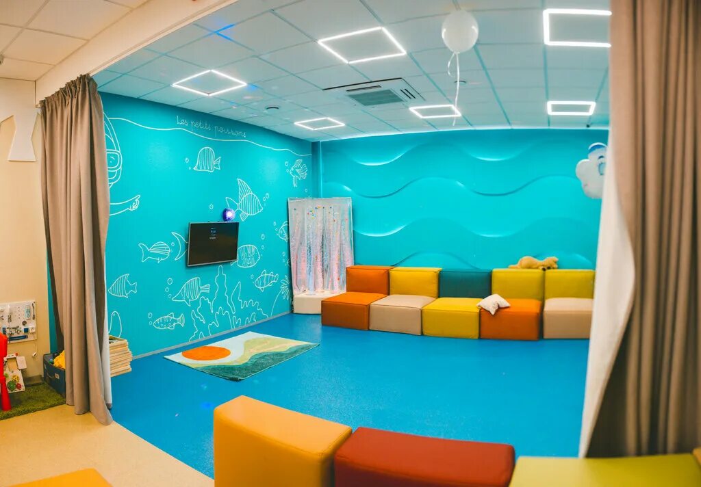 Детские центры развития. Детский центр ростов-на-дону. Teika boom ривьера. Детский развивающий центр. Семейный центр картинки.