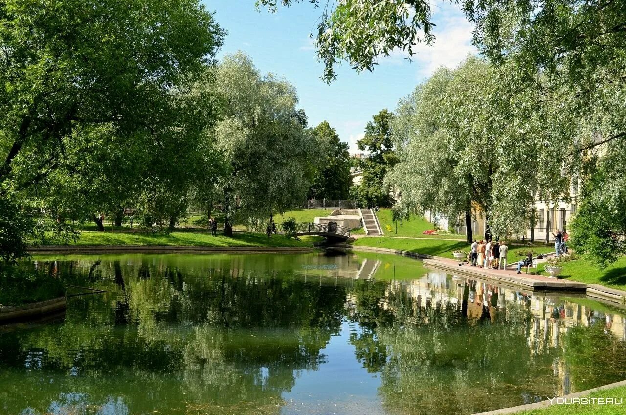 Какие парки есть в петербурге. Юсуповский парк в санкт-петербурге. юсуповский сад. питер юсуповский сад. юсуповский сад парк.
