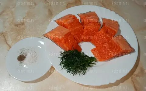 Сколько по времени варить форель для ухи