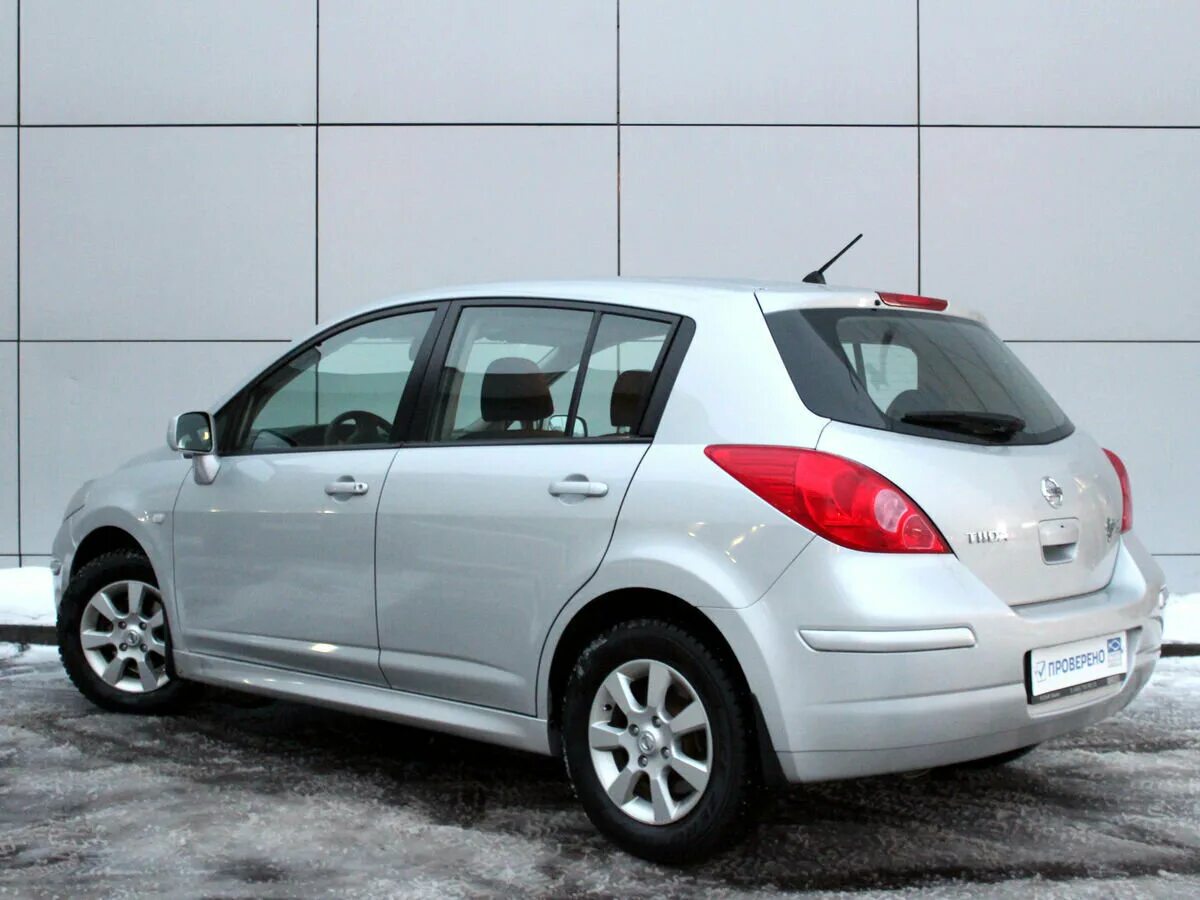 Nissan Tiida i Рестайлинг, 2012. Nissan Tiida Hatchback 2012. Nissan Tiida 2012 хэтчбек. Nissan Tiida 2010 хэтчбек. Ниссан тиида 2010 хэтчбек