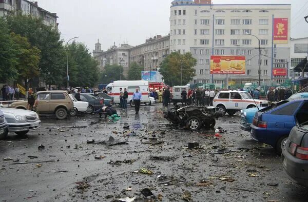 Мин воды теракт. 9 Сентября 2010 Владикавказ теракт. Теракт в Минеральных Водах 2001. Теракт на рынке во Владикавказе.