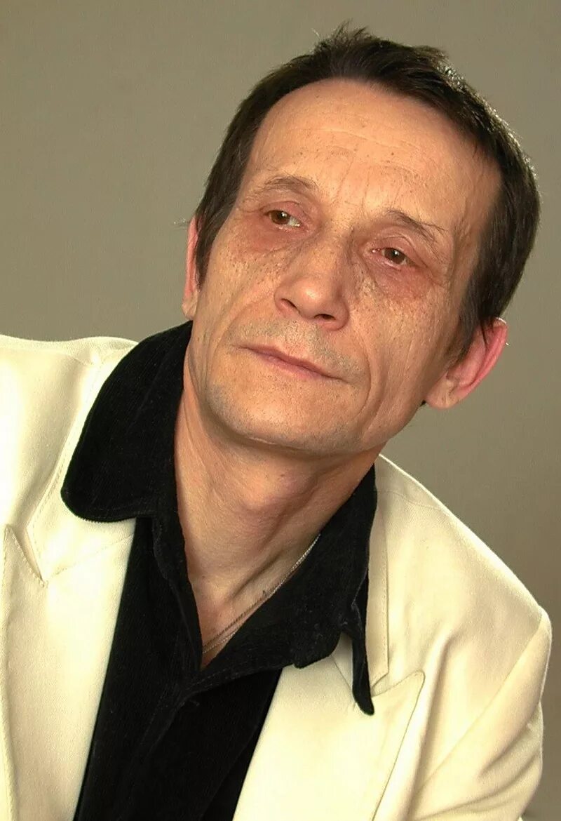 Брий николаевич бурнаков. Суховерко рогволд васильевич. Артист бурнаков. Артист бурнаков. Брий николаевич бурнаков.