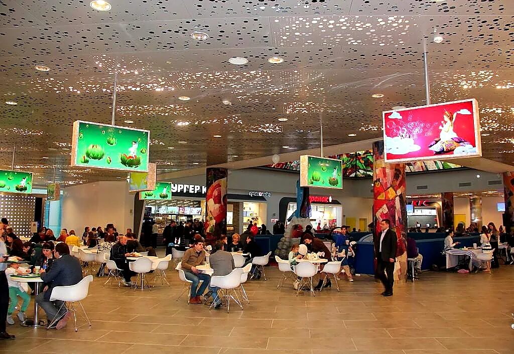 Цдм фудкорт. Цдм фудкорт. Детское кафе фудкорт. Центральный детский магазин фудкорт. Цдм на лубянке digit.