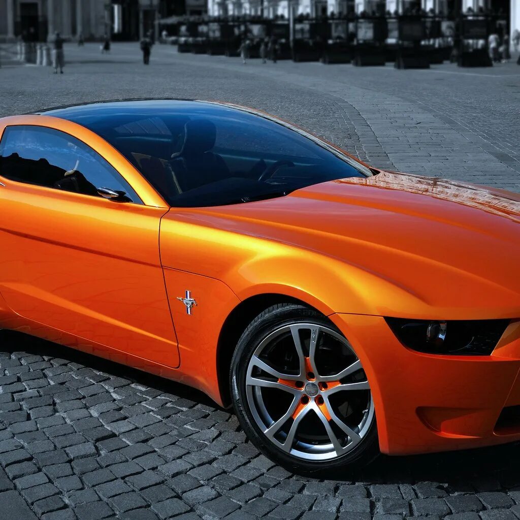 Включи оранжевый автомобиль. Ford Mustang Giugiaro. Красивые цвета машин. Яркие цвета автомобилей. Красивые расцветки машин.