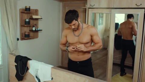 Can Yaman Shirtless 