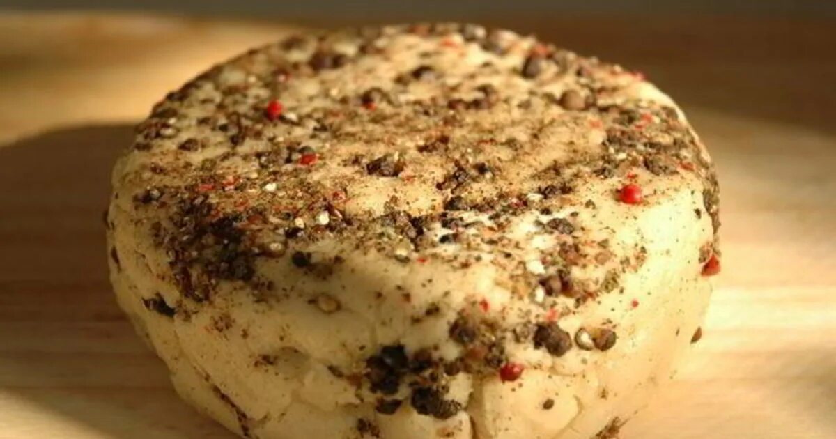Сыр с миндалем. Растительный сыр рецепт. Сыр vegan. Домашний сыр. Веганский сыр.