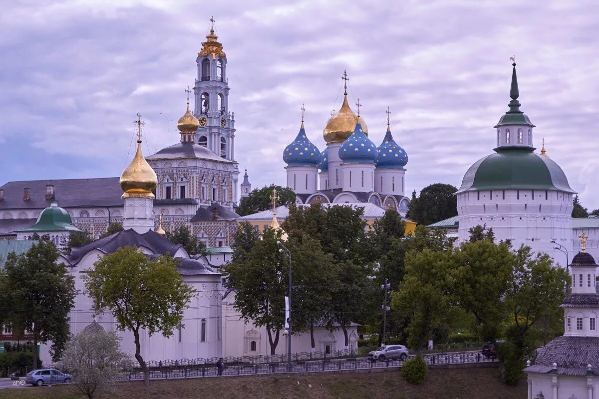 Самый главный монастырь. Свято-Троицкая Сергиева Лавра Сергиев Посад. Ставропигиальный мужской монастырь Сергиев Посад. Свято Троицкий монастырь Троице Сергиевой Лавры. Троицко Сергеевская Лавра.