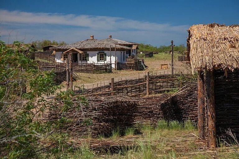 Станица фото. Станица Вешенская Хутор татарский. Тихий Дон 2015 Хутор. Казачий курень станица Вешенская. Станица тихий Дон.