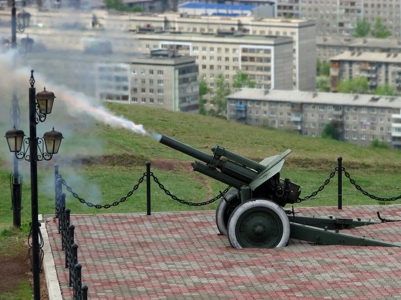 Горячие пушки. Горячие пушки