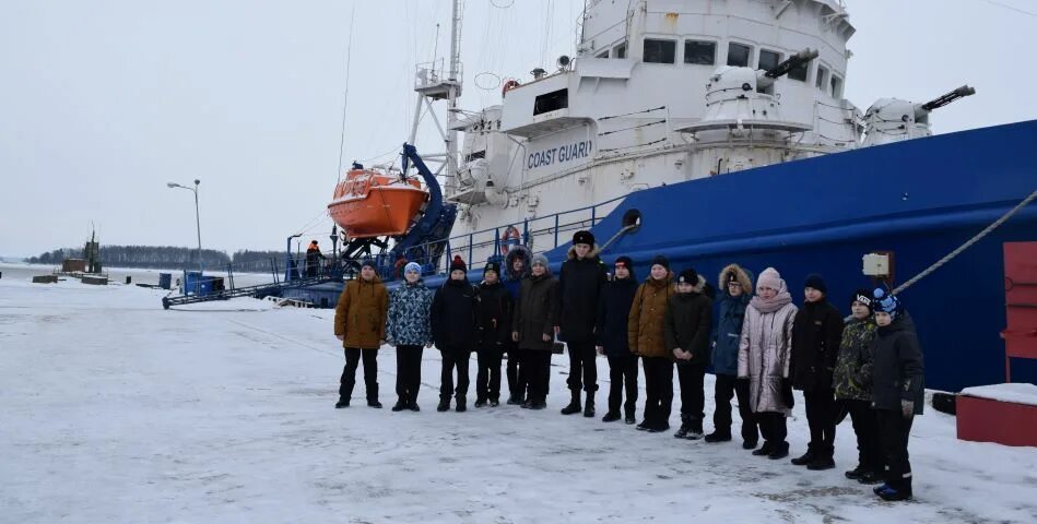 Погода в сторожевой на 10. Пограничный корабль Высоцк. Сторожевой корабль «Выборг». Моряки пограничники Выборг. Отряд сторожевых пограничных кораблей в городе Высоцке.