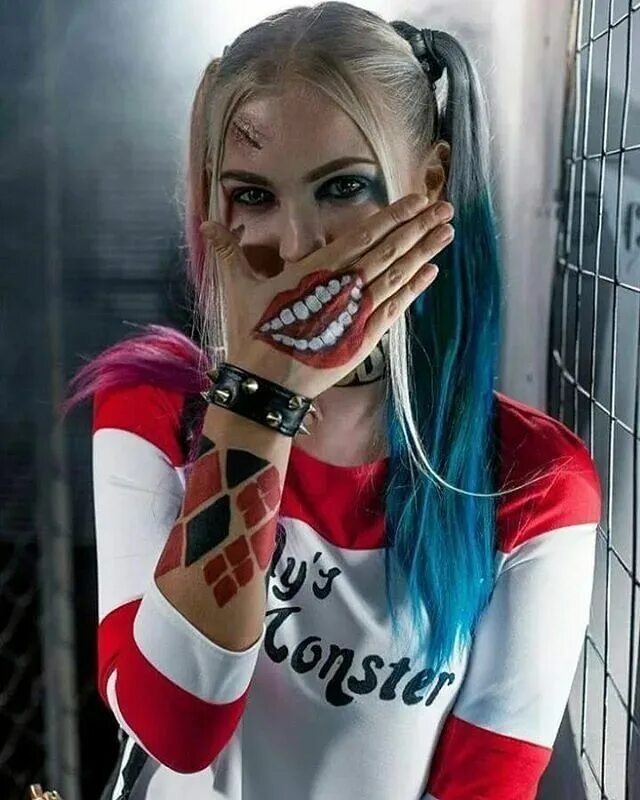 Джессика нигри и райан. Харли квинн. Харли. Квинн харли квинн. Харли куин.