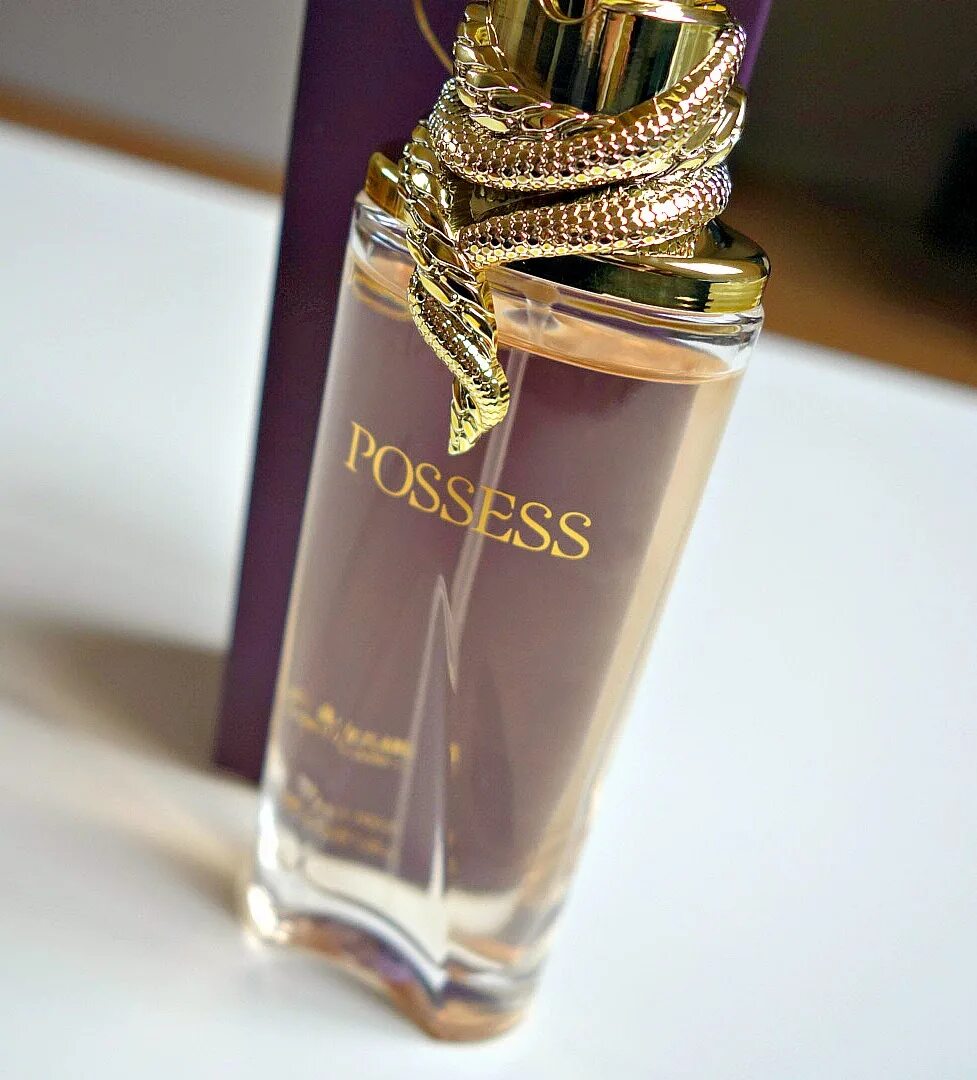 Духи оставляющие шлейф. Нежные духи со шлейфом. Аромат орифлэйм moon. Парфюм 300. Фулл мун орифлейм.