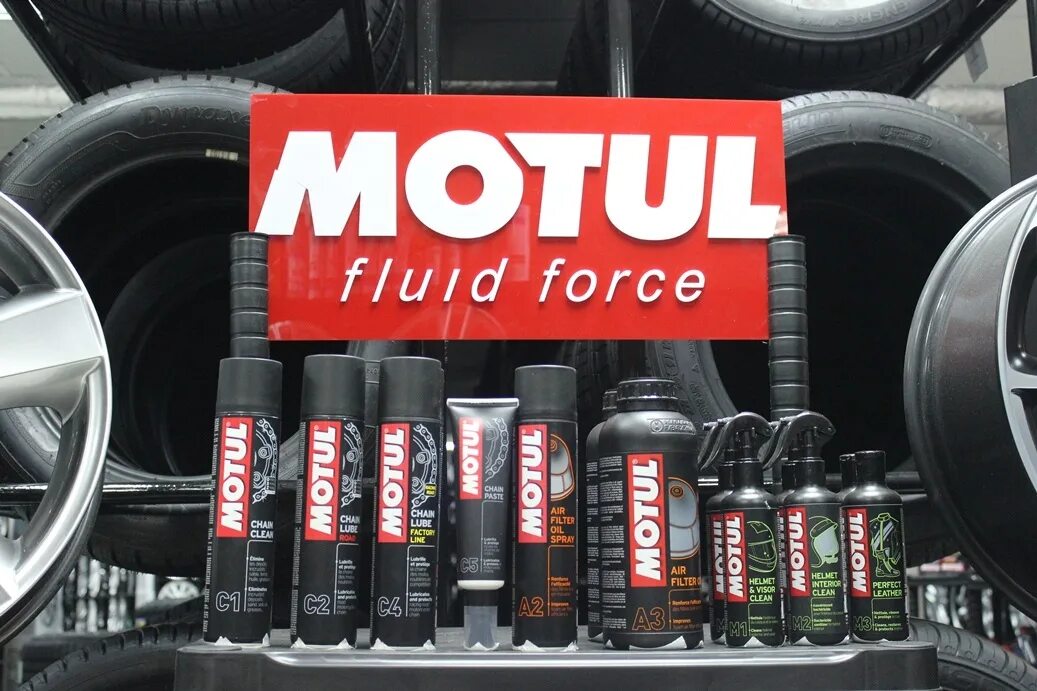 Масло motul автомобиль