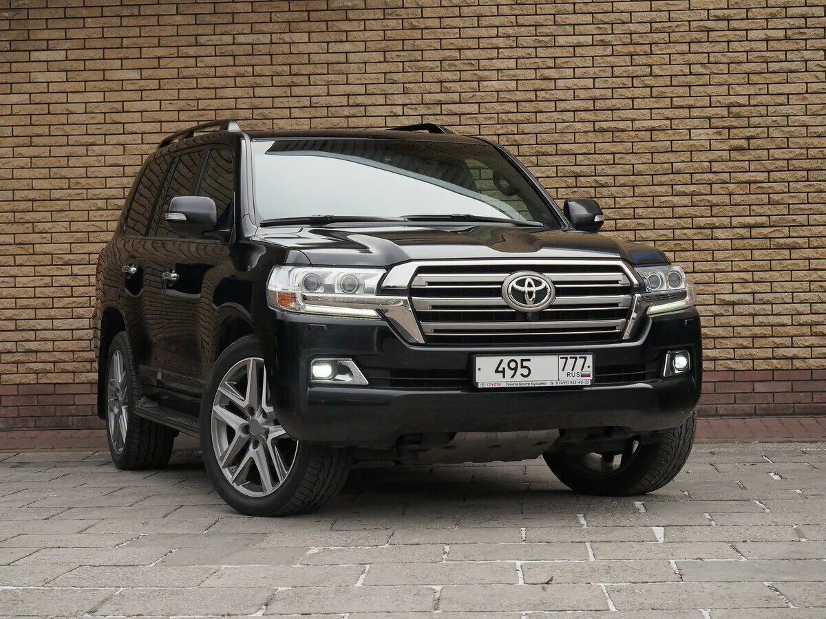 Toyota Land Cruiser 200 Рестайлинг 2. Toyota Land Cruiser 200 Рестайлинг 2 черный. Toyota Land Cruiser 200 2015 черный. LC 200 Рестайлинг 2. Ленд 200 б у