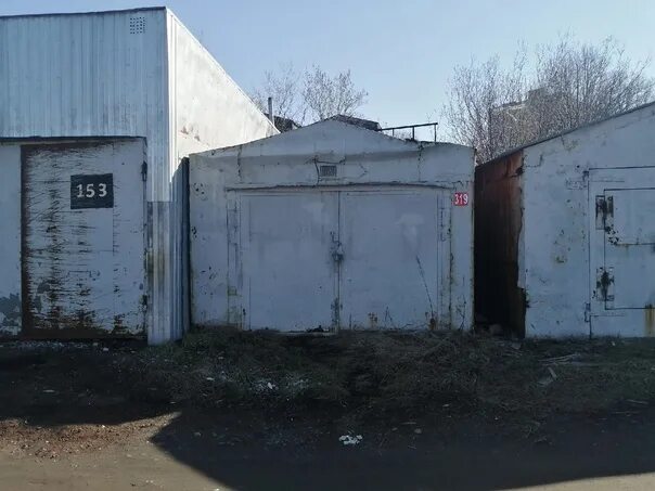 Гараж 140 м2. Гаражи в мурманске. Гск 121 мурманск. Мудровский гараж мурманск. В гараже мурманск.