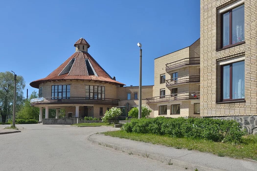 Олонец население. Олония олонец. олонец город в карелии. гостиница олония карелия. отель олония в олонце.
