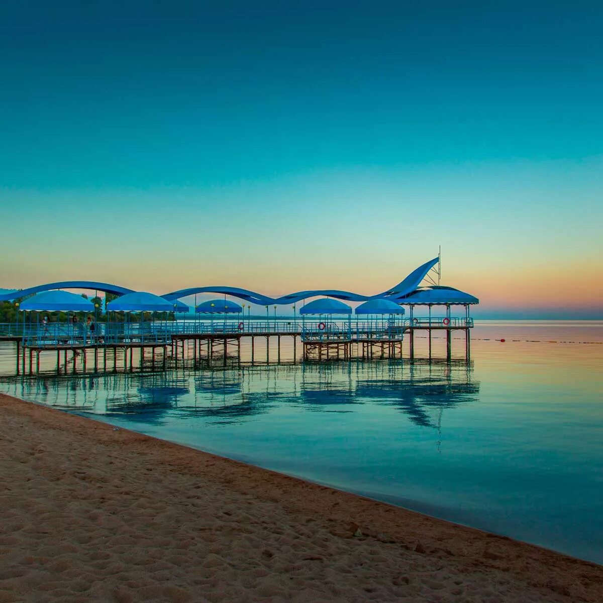 Чолпон ата киргизия. Киргизия озеро исыккуль. Экскурсии на иссык куле. Иссык-куль киргизия 2022. Чолпон ата киргизия.