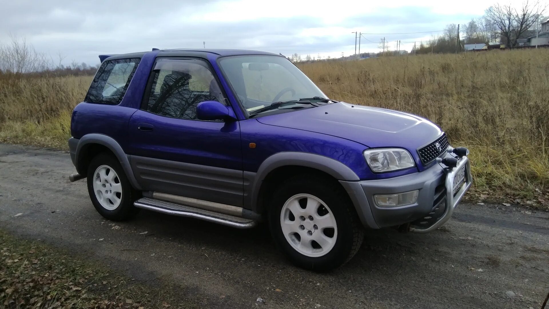 Тойота рав 4 98 года. Тойота рав 4 98. Toyota rav4 1 поколение. Тойота рав 4 1994. Toyota rav4 1998.