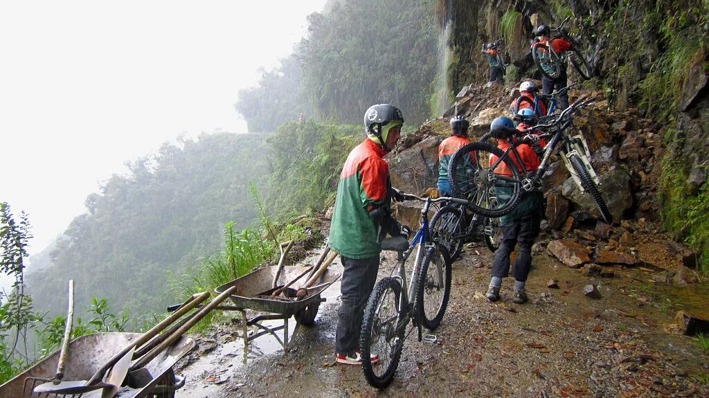 Северная юнгас роуд, боливия. Северная дорога юнгас в боливии. Дорога юнгас в боливии. Северная юнгас роуд. Road of death.