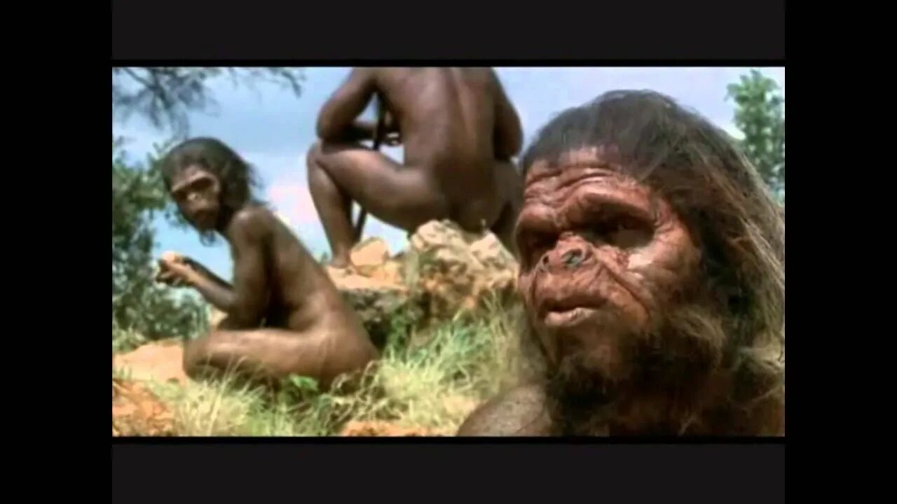 Дики люди видео. Первобытные люди. Племя доисторических людей.