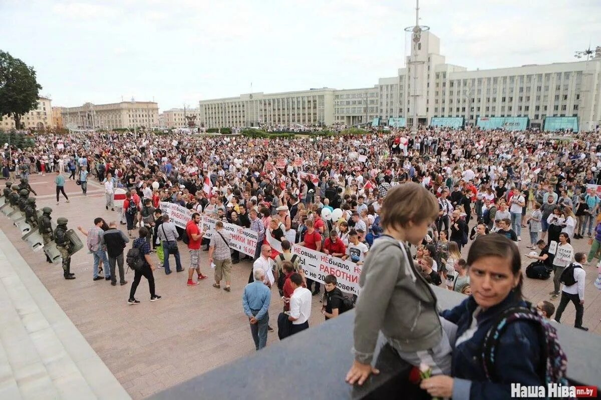 Митинг в Минске 2020. Протесты в Беларуси 2020 площадь Минск. Митинг в августе 2020 в Беларуси. Митинги в белоруссии