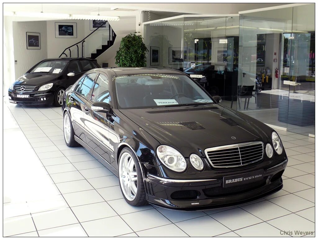 Е 5 отзывы отзывы. Mercedes w211 Brabus v12. 211 Брабус. W211 v12. Мерседес 211 Брабус.