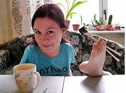 Девушка без рук