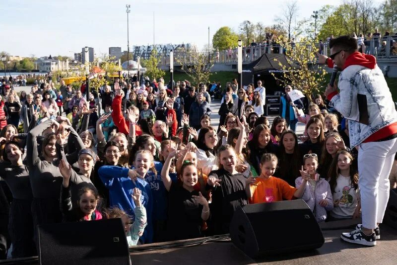 Фестиваль молодежи калининград. День молодёжи в 2023 году. Фестиваль молодежи калининград. День молодежи калининград. День молодежи калининград.