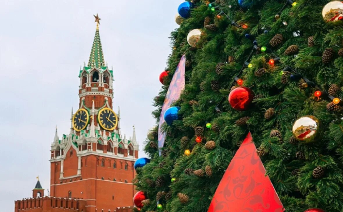 Образование нового года в россии. Кремлевская елка Москва. Московская Кремлевская елка. Елка в Кремле. Москва Кремлевская елка 2022.