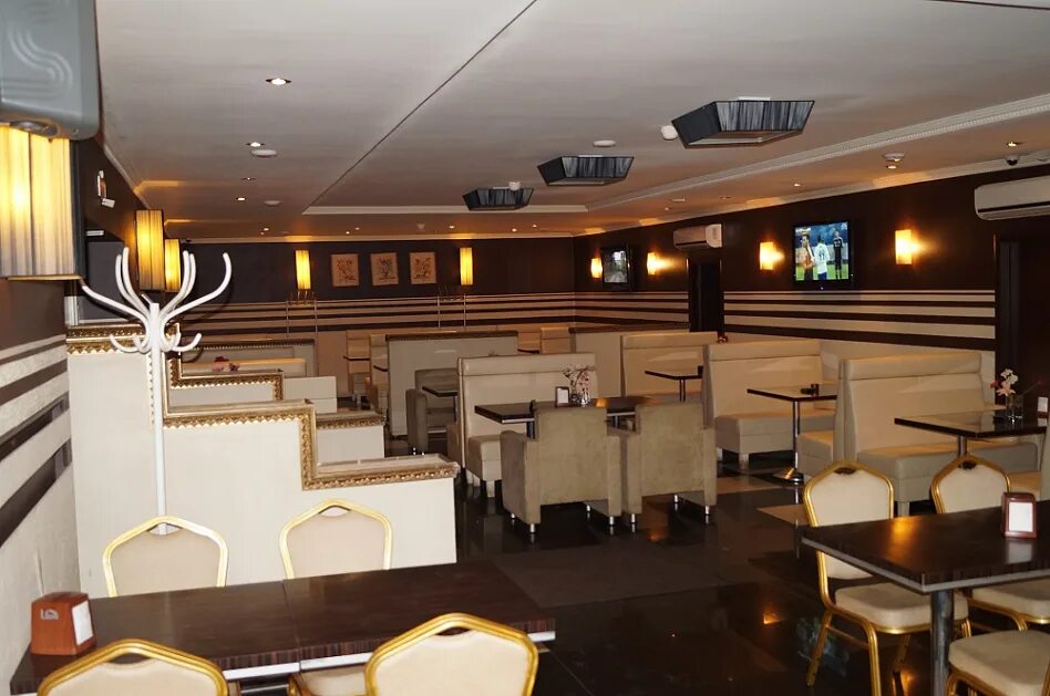 Кафе империал московский 176. Кафе империал московский 176. Империал спб московский проспект. Империал спб московский проспект. Империал московский 176.