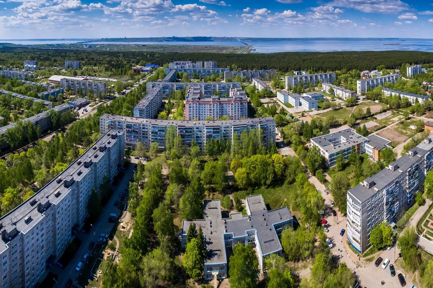 Дома на верхней террасе ульяновск. Верхняя терраса Ульяновск. Нижняя терраса Ульяновск. Город Ульяновск верхняя терраса. Ульяновск верхняя.