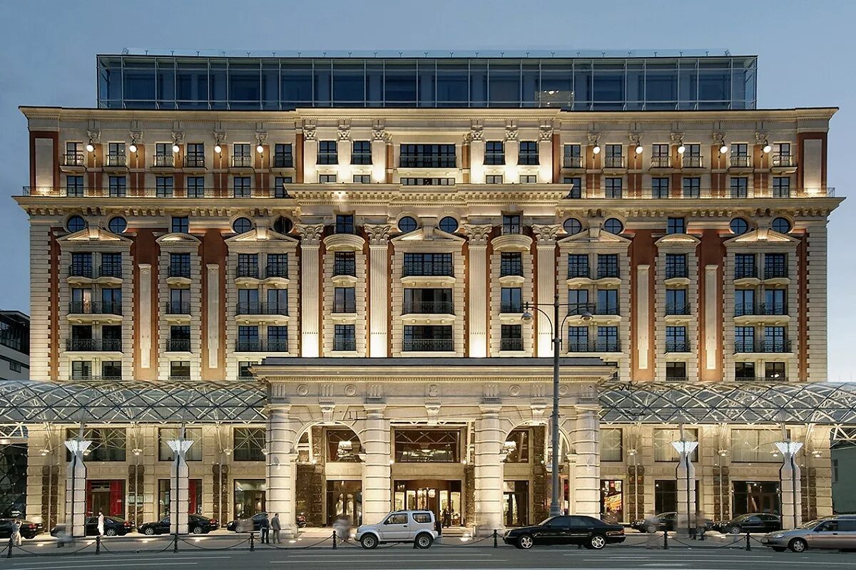 Самой дорогой отель в москве. Ритц-Карлтон Москва. Отель the Ritz-Carlton, Moscow. Гостиница Ритц Карлтон Москва. Отель Ритц Карлтон в Москве на Тверской.