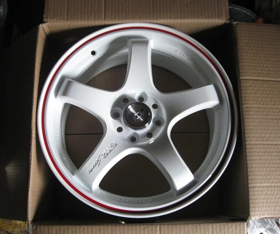 Диски сакура wheels r9105. Диски 16 4х100 sakura. Диски skad sakura r16. Диски sakura 5x100. Литые диски r16 4 100 sakura.