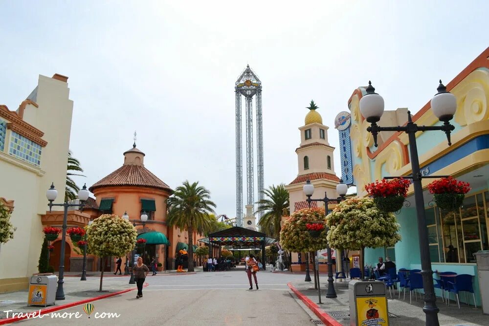 Парк ворнер бразерс мадрида. Парк уорнер мадрид аттракционы. Абу даби парк развлечений warner bros. Ворнер бразер парк в испании. Wb парк яс абу даби.