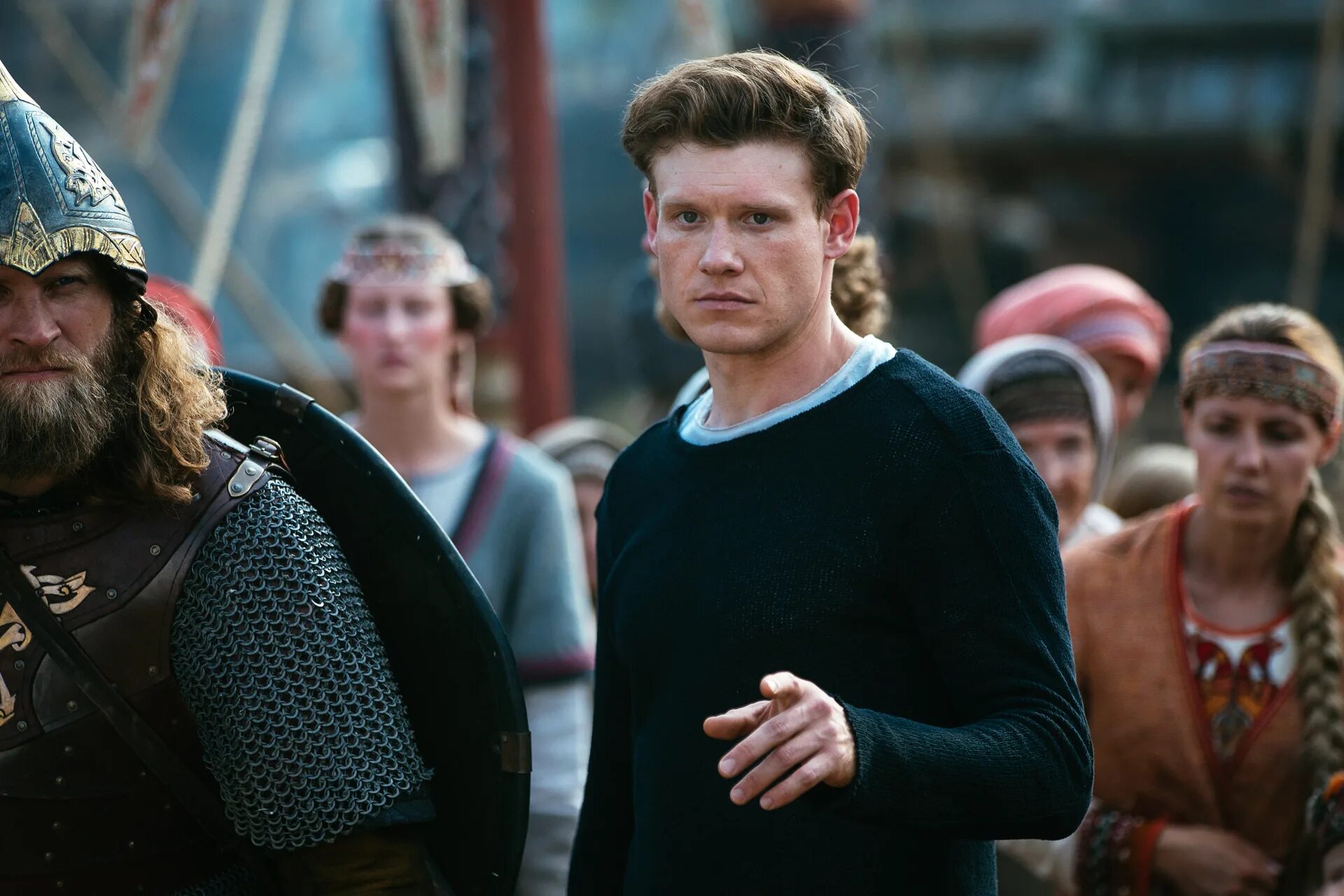 кто играл последнего богатыря