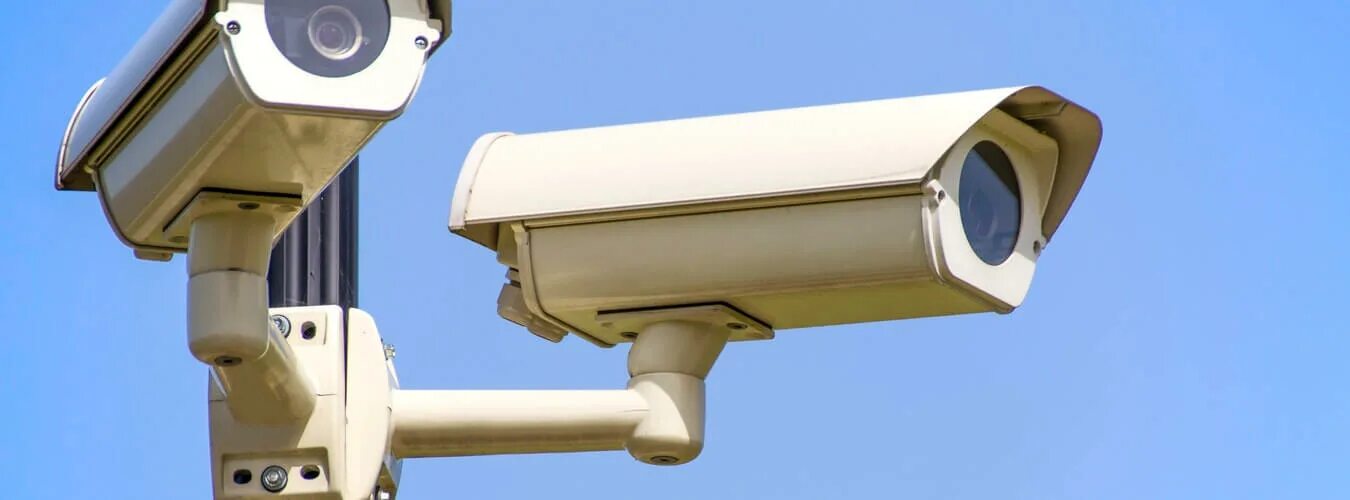 Безопасность системы камеры. Камера видеонаблюдения. Экран камеры видеонаблюдения. Безопасный регион картинки. Cloud CCTV.