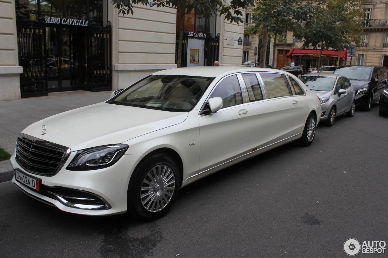 Maybach s650 Pullman. Mercedes s650 Pullman. Мерседес Майбах Пульман s650. Мерседес Майбах 650 Пулман. Удлиненный мерседес